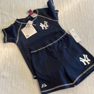 NWT NY Yankees outfit